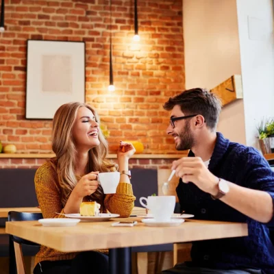 8 First Date Tips According To An Expert Location Location Location