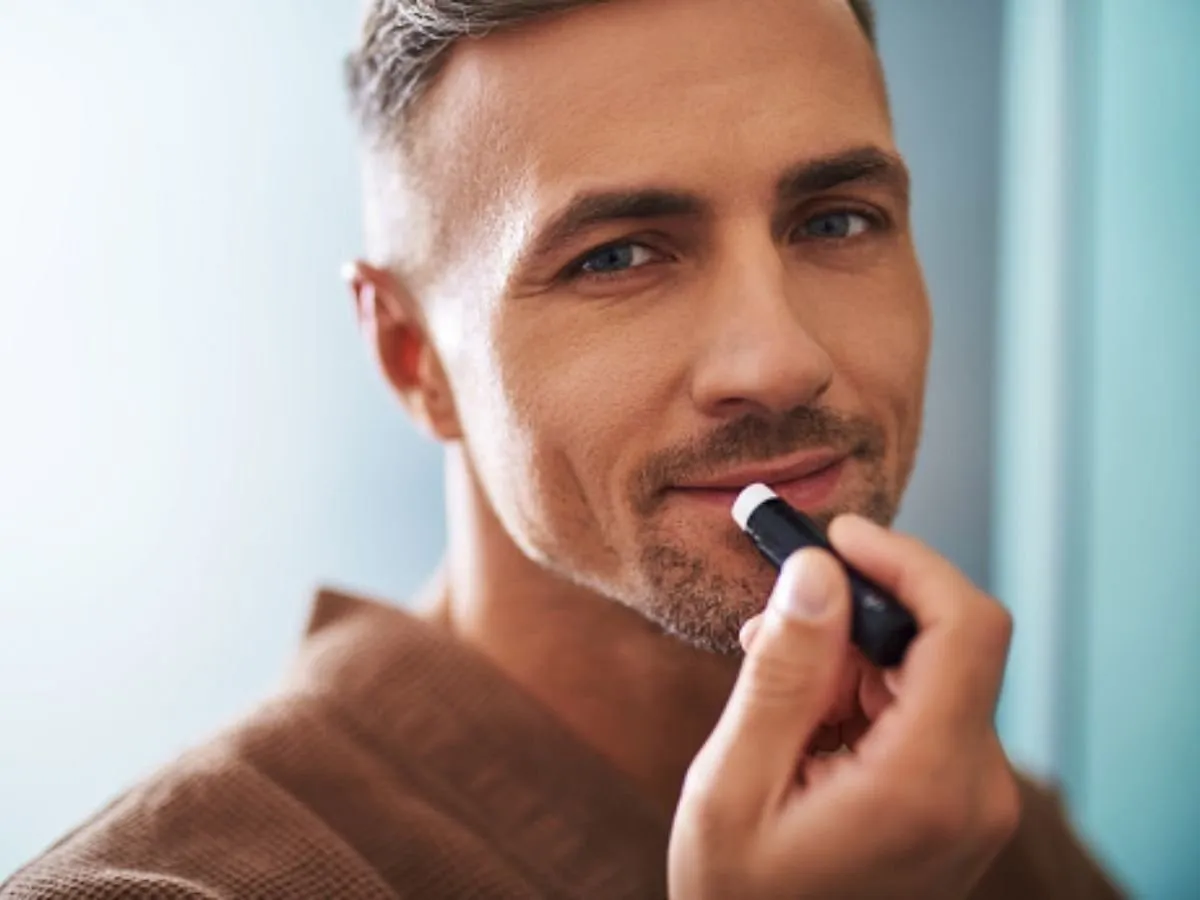 Things Men Should Keep In Mind While Selecting A Lip Balm 0